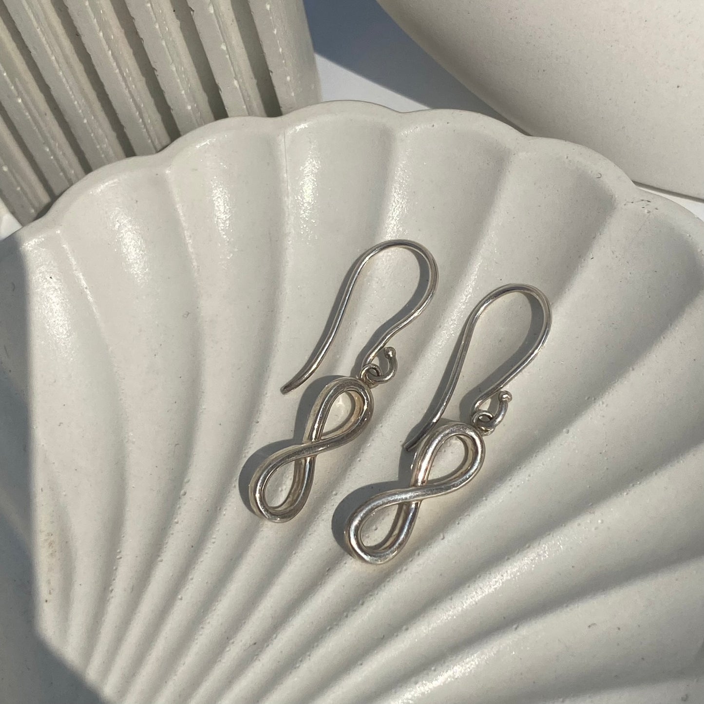 infinity glow earrings