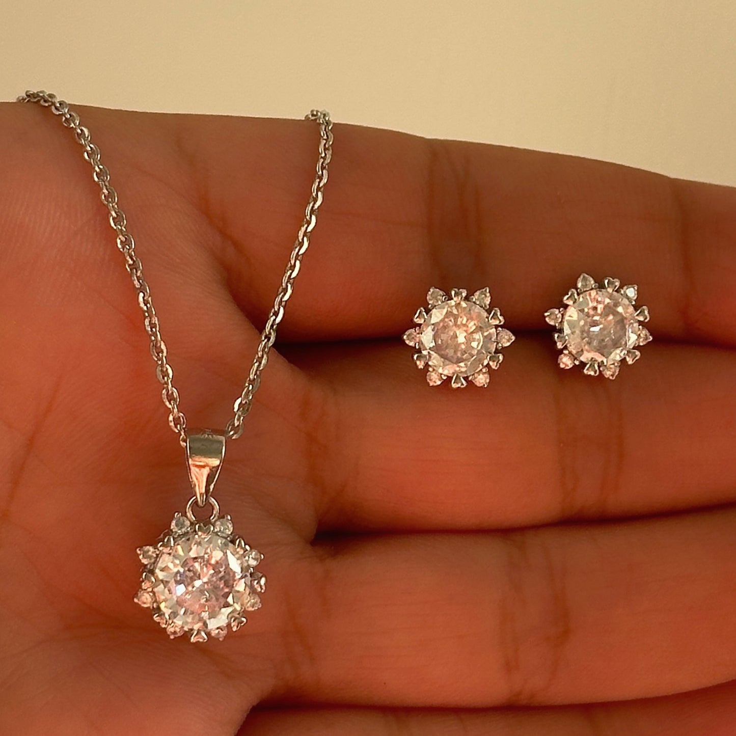 floral spark pendant set