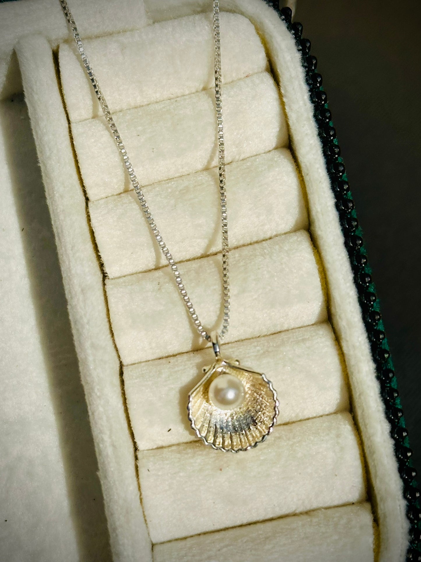 sea shell pendant