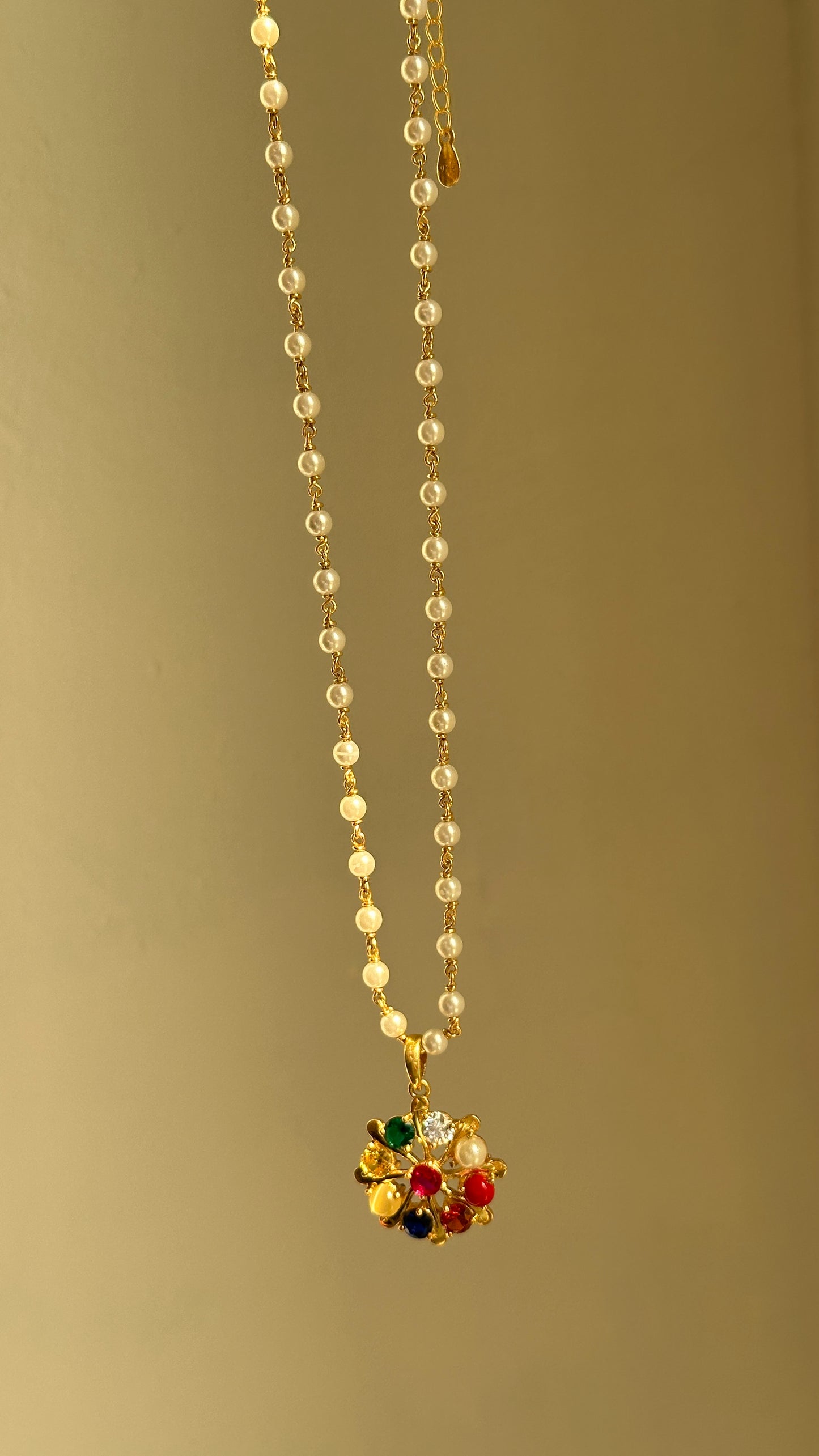 navratna pearl pendant necklace
