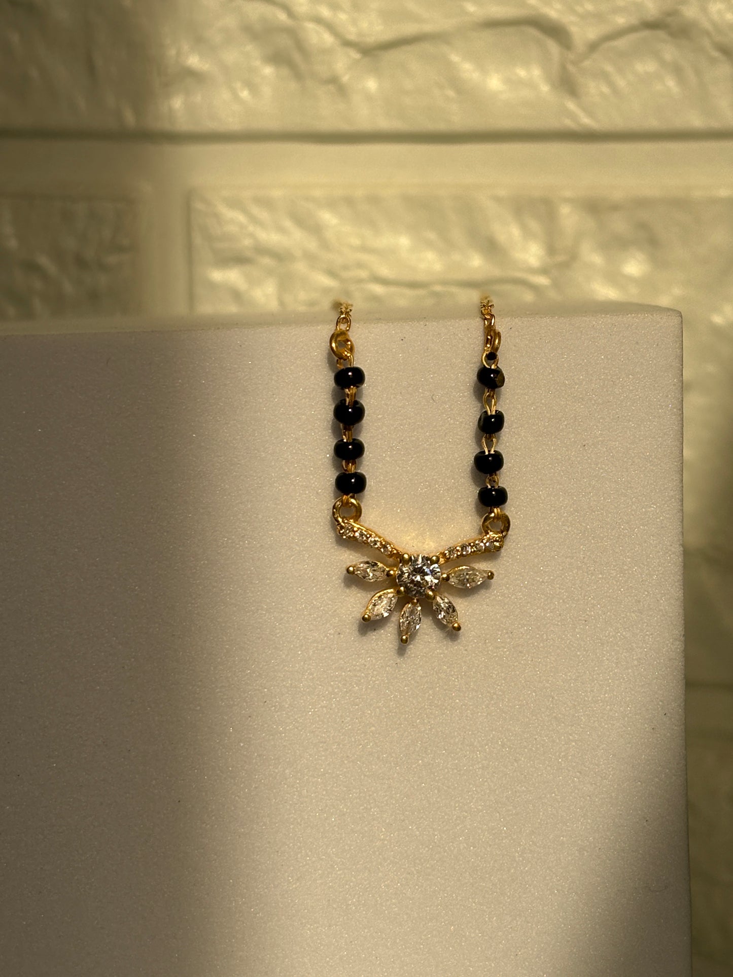 etenal glow mangalsutra