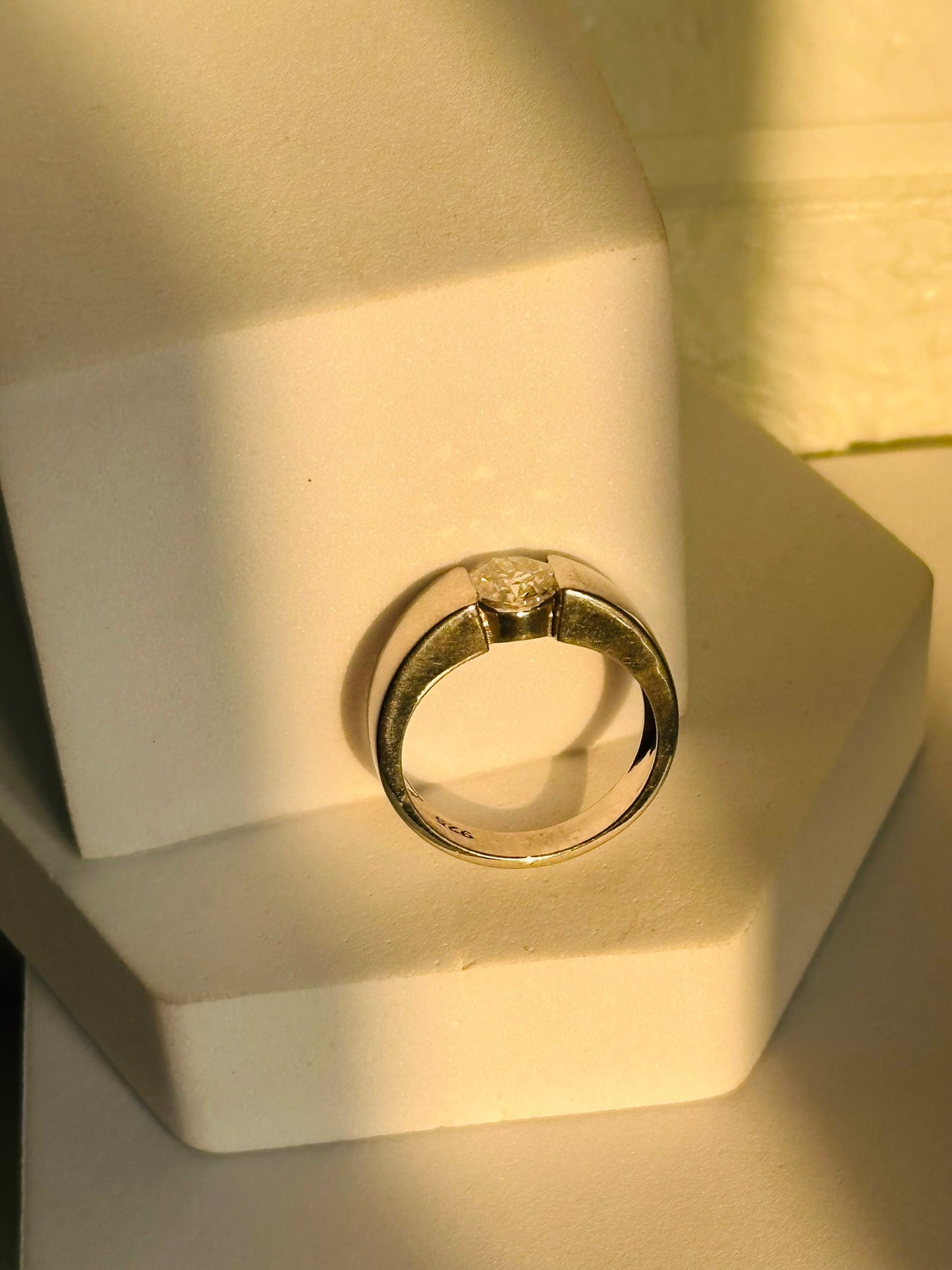 moissanite glow ring