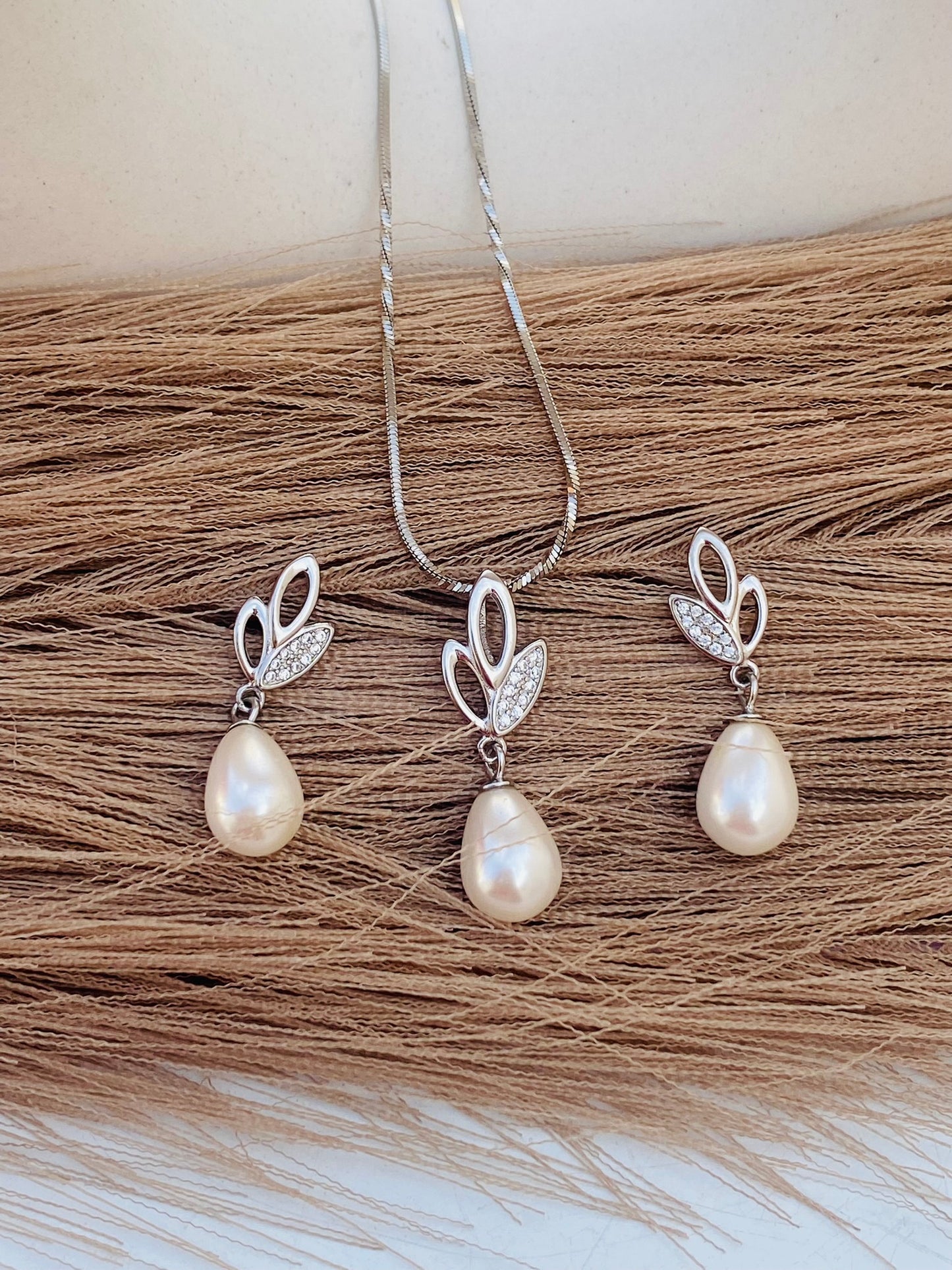 pearl elegance set