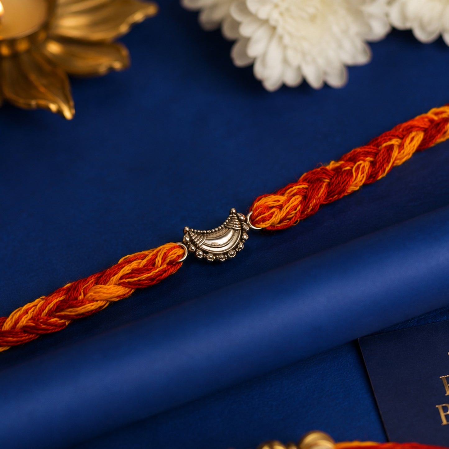 moon rakhi