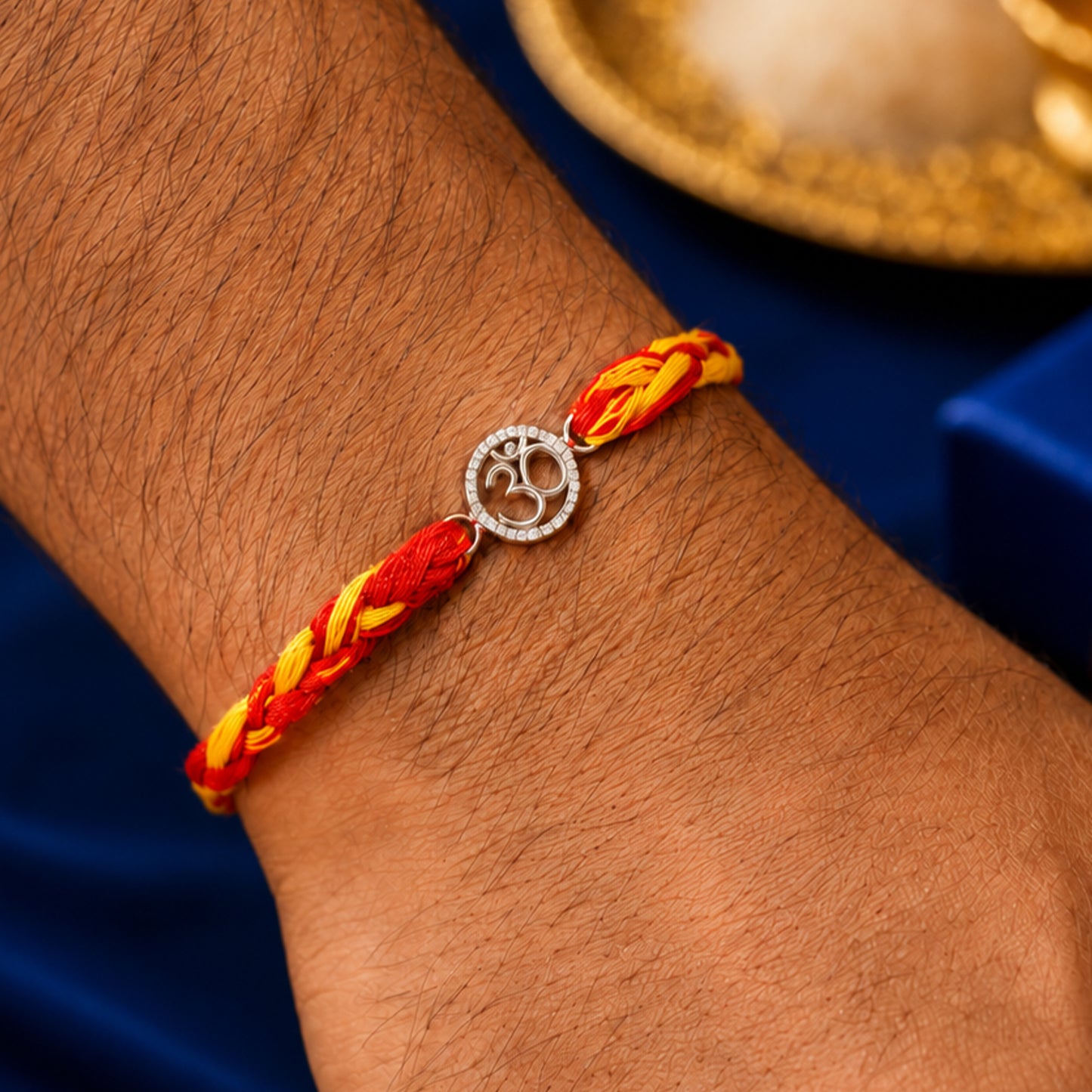 om glow rakhi