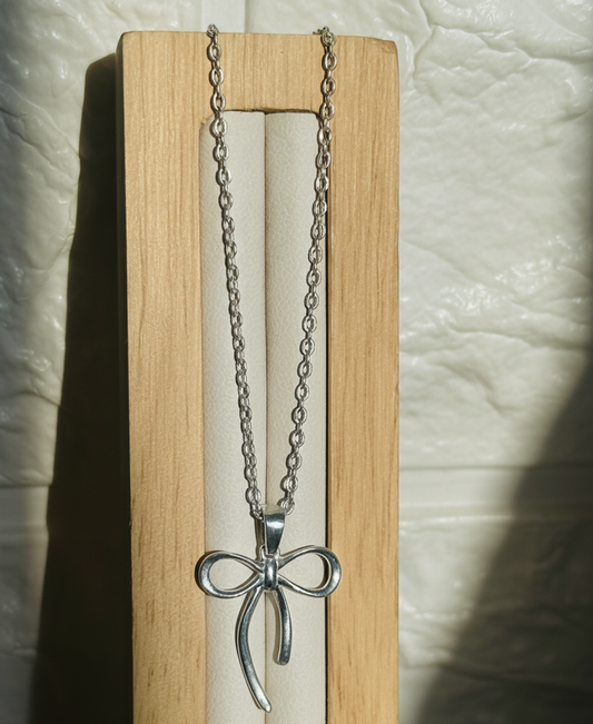Sterling Bow Neckpiece