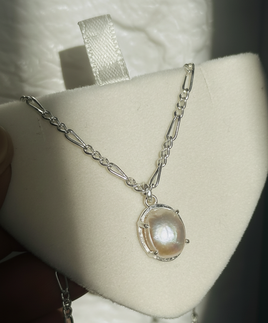 Pearl Grace Neckpiece