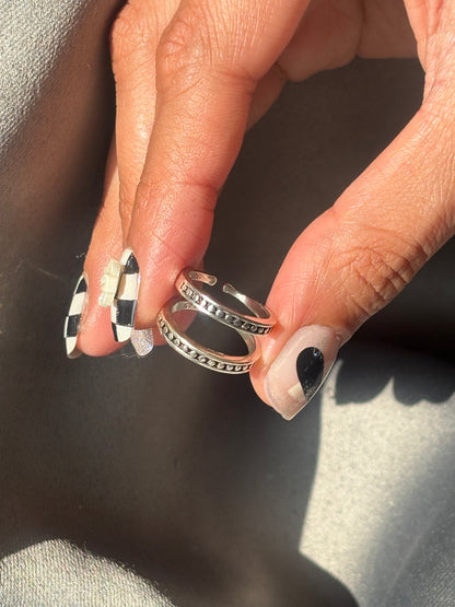 Kavya Toe Rings