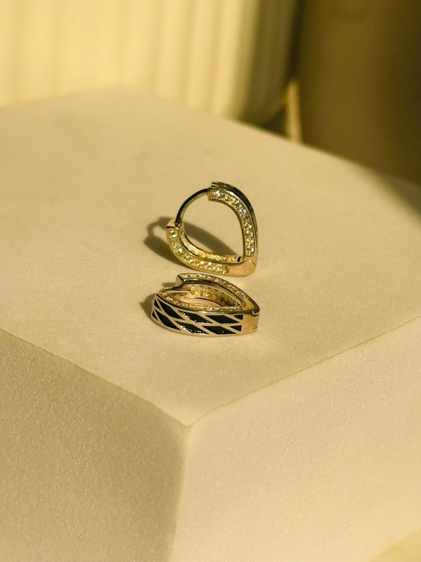 pattern black enamel hoops