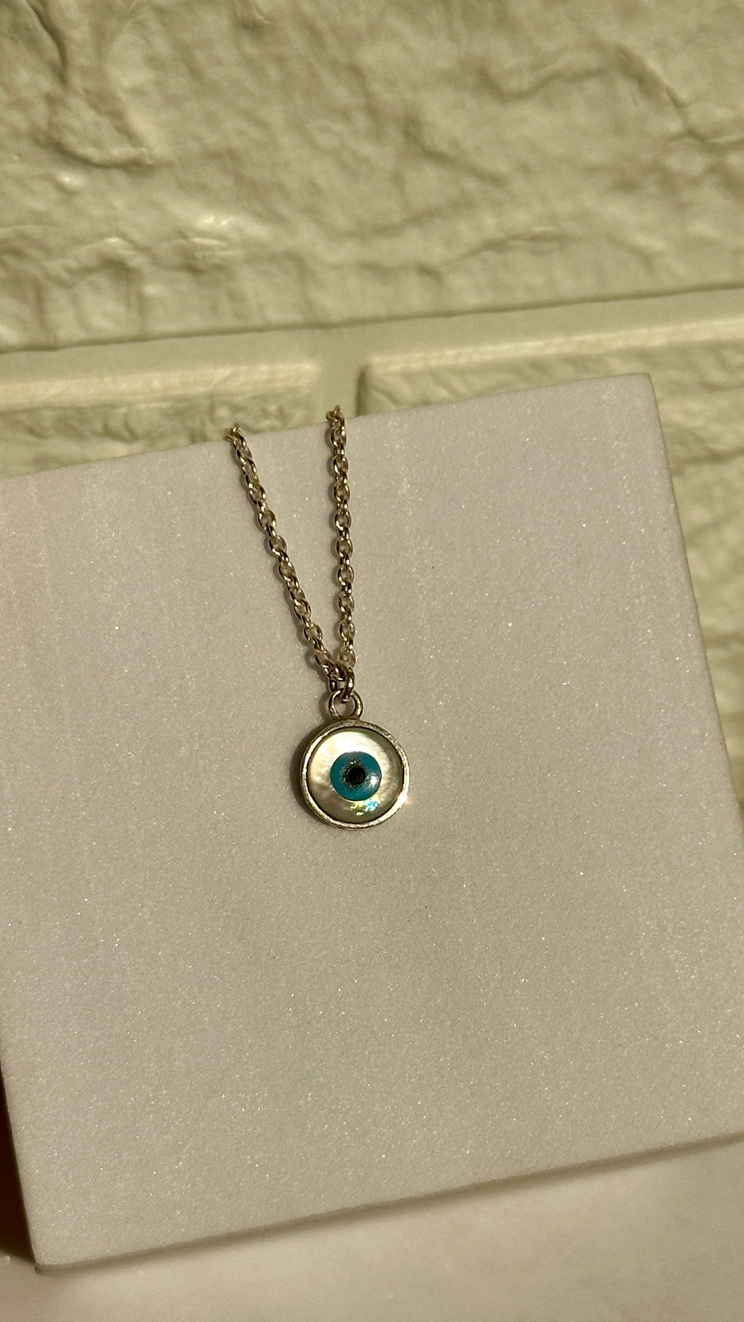 good vibes neckpiece