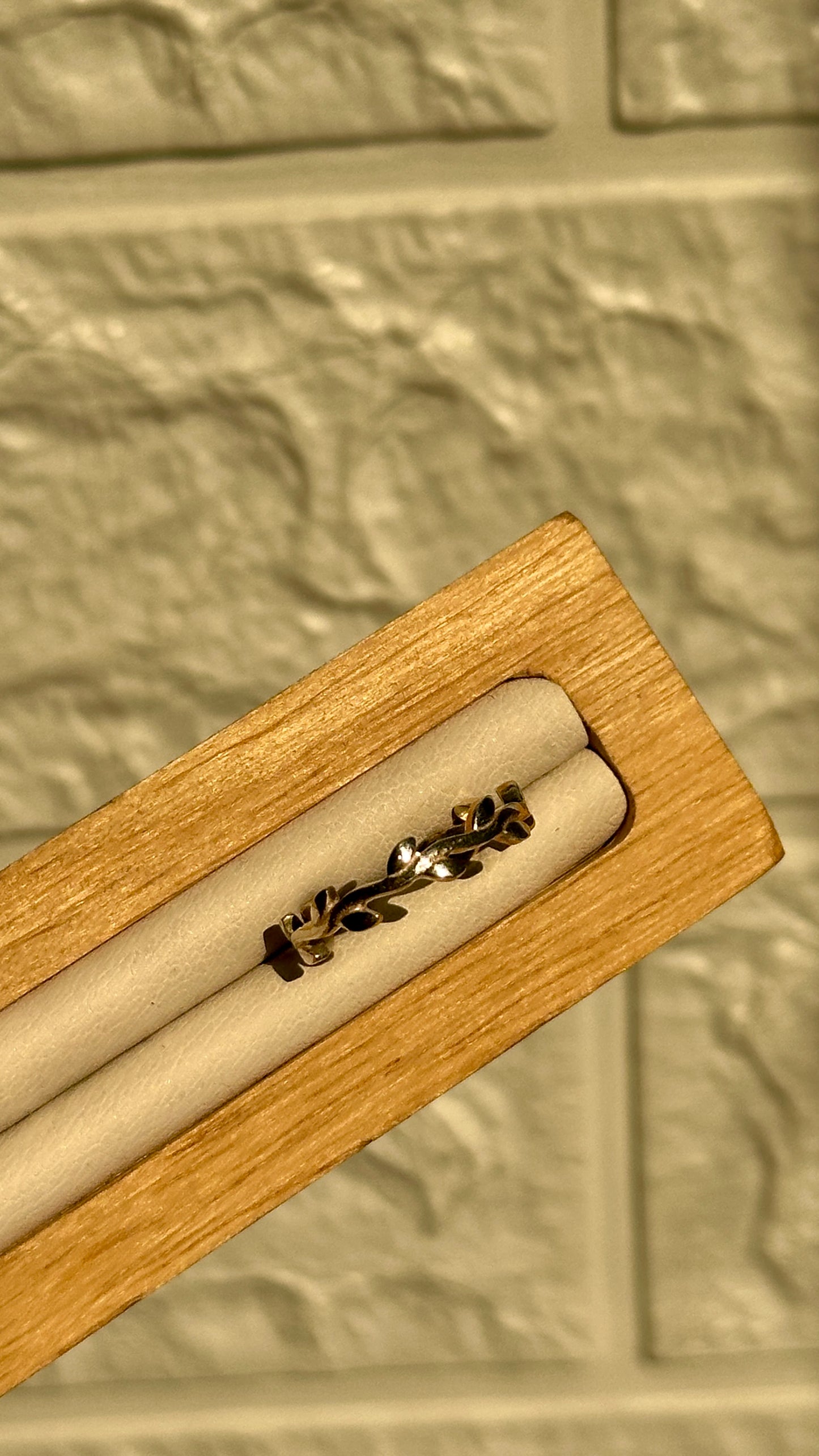 the vine ring