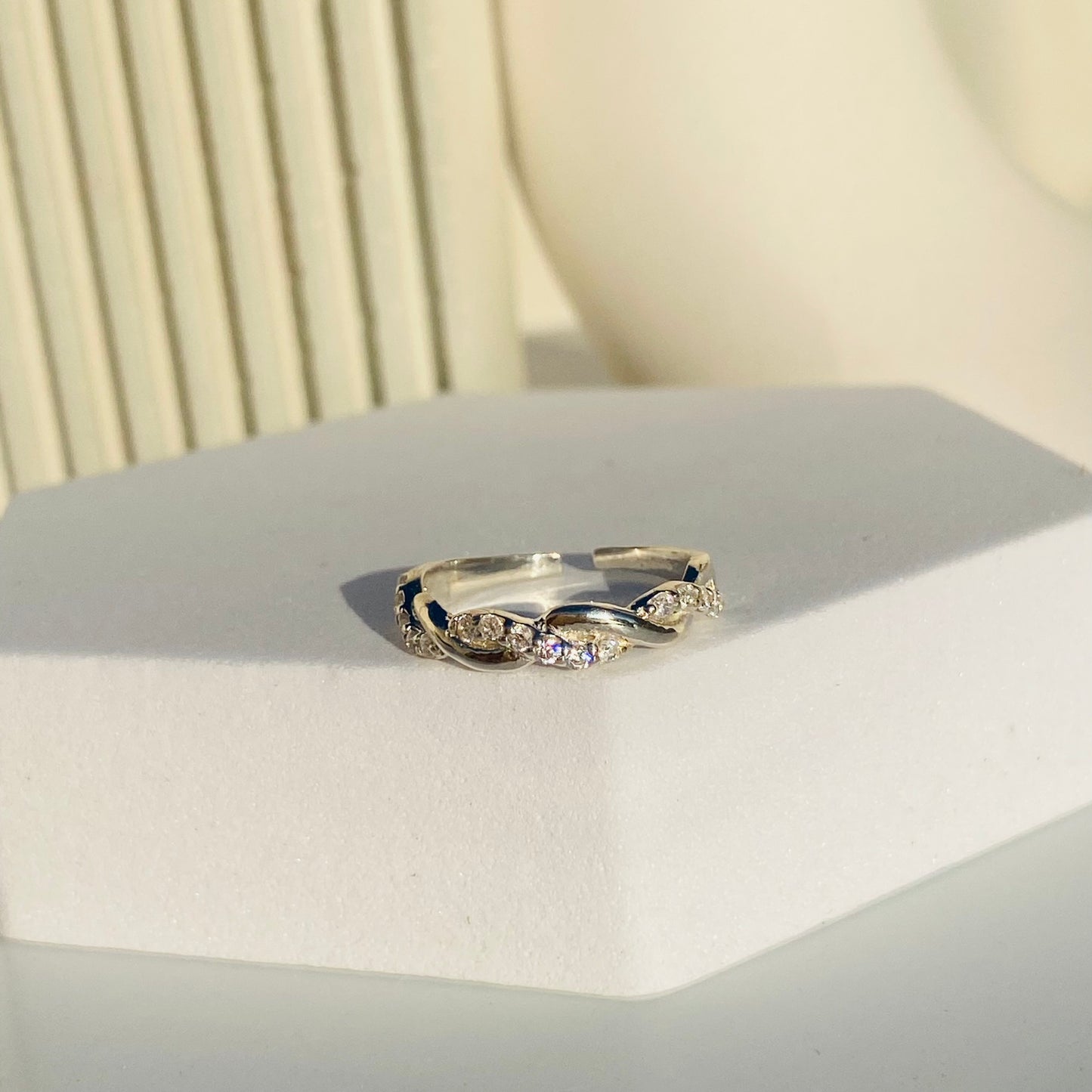 woven waves ring
