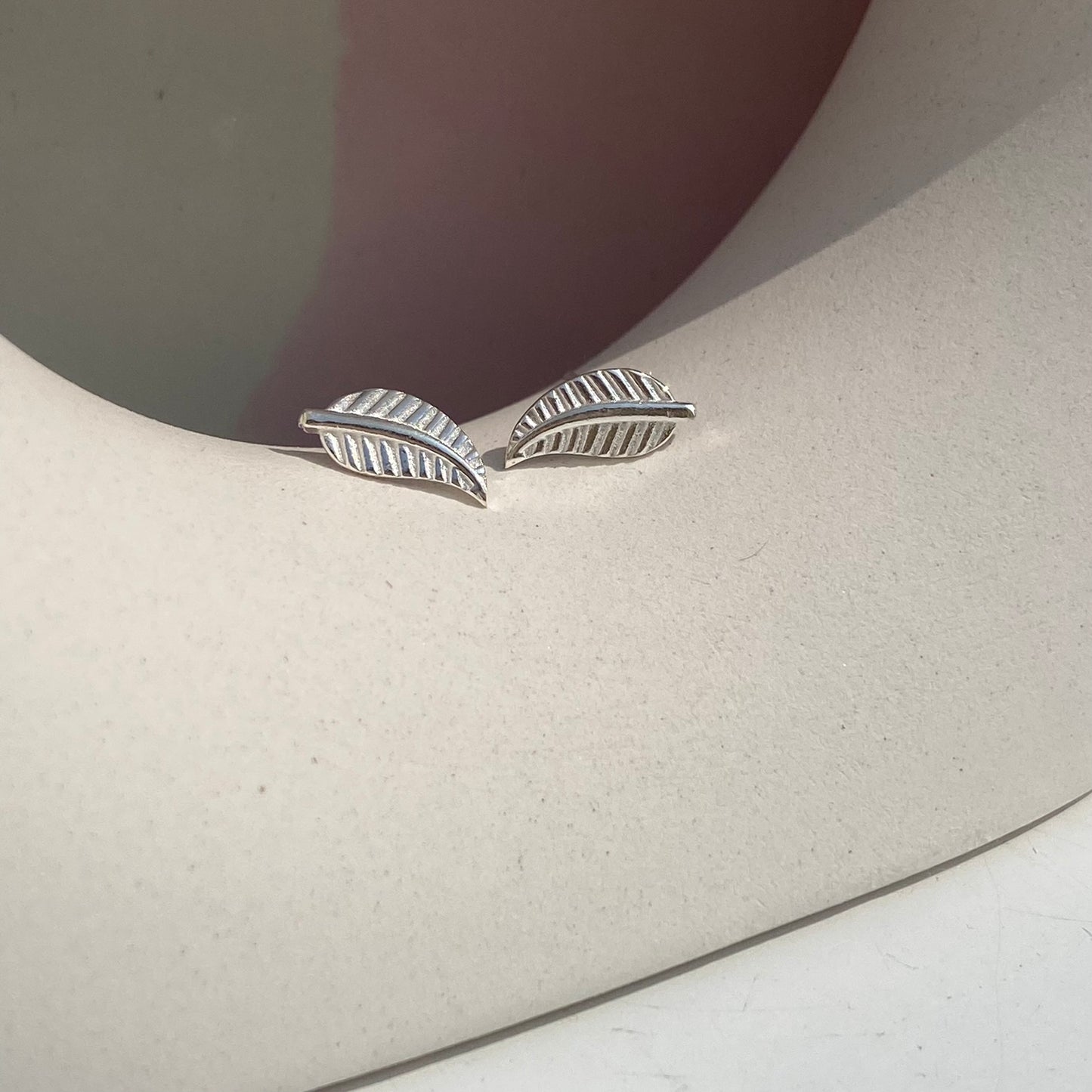 leaf studs