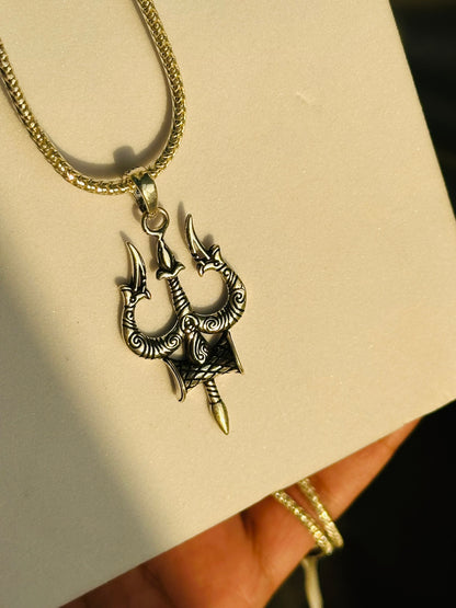 Oxo Trishul Pendant