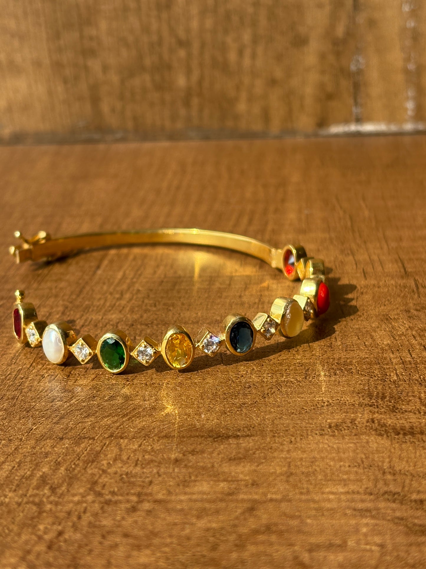 navratna bangle