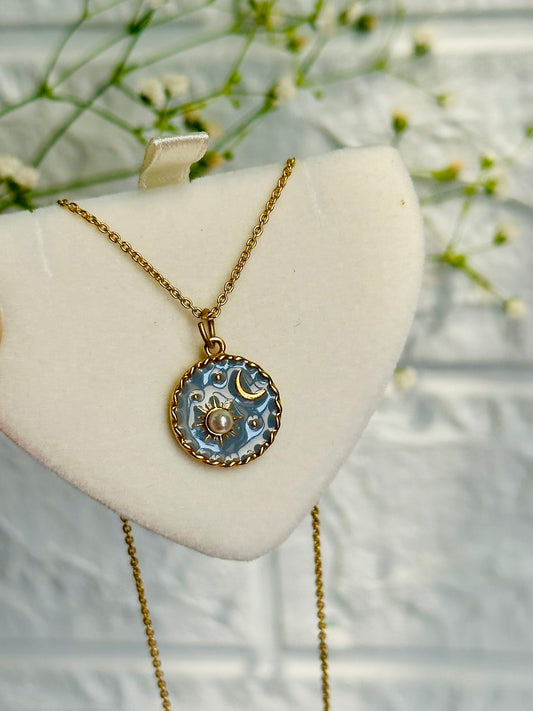 Soluna Charm Locket