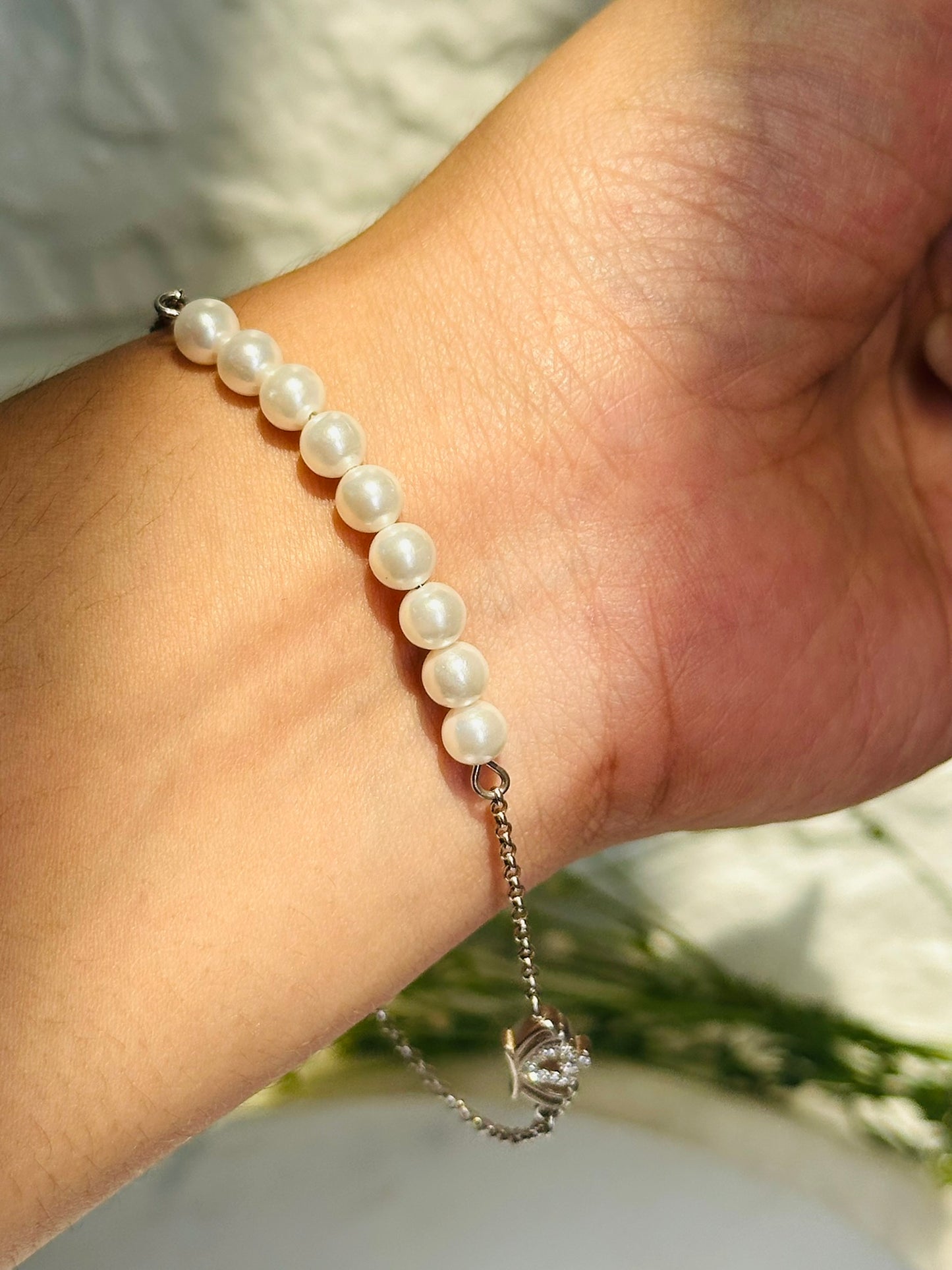 pearl crown bracelet