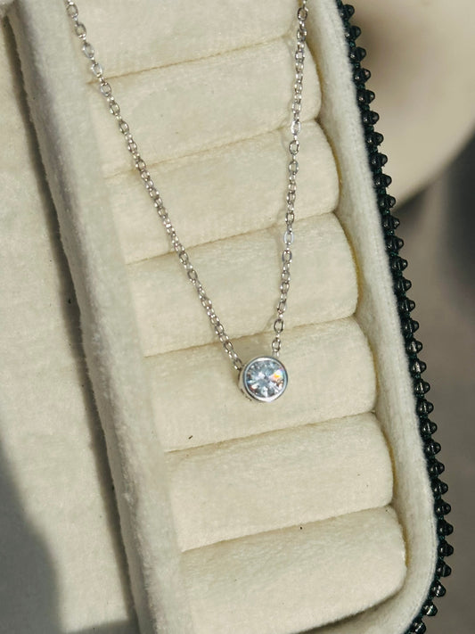 Halo Glow Neckpiece