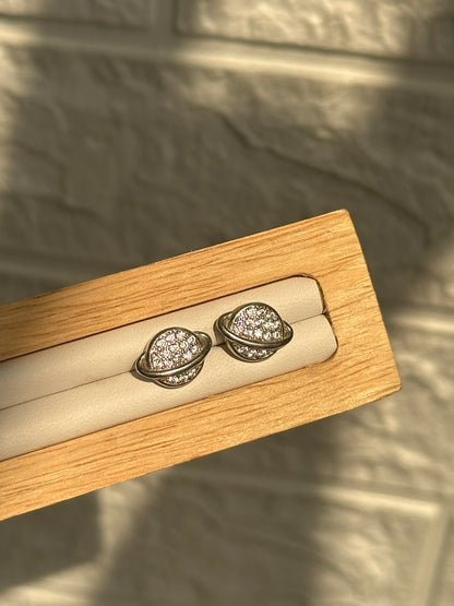 Planet Minimal Studs