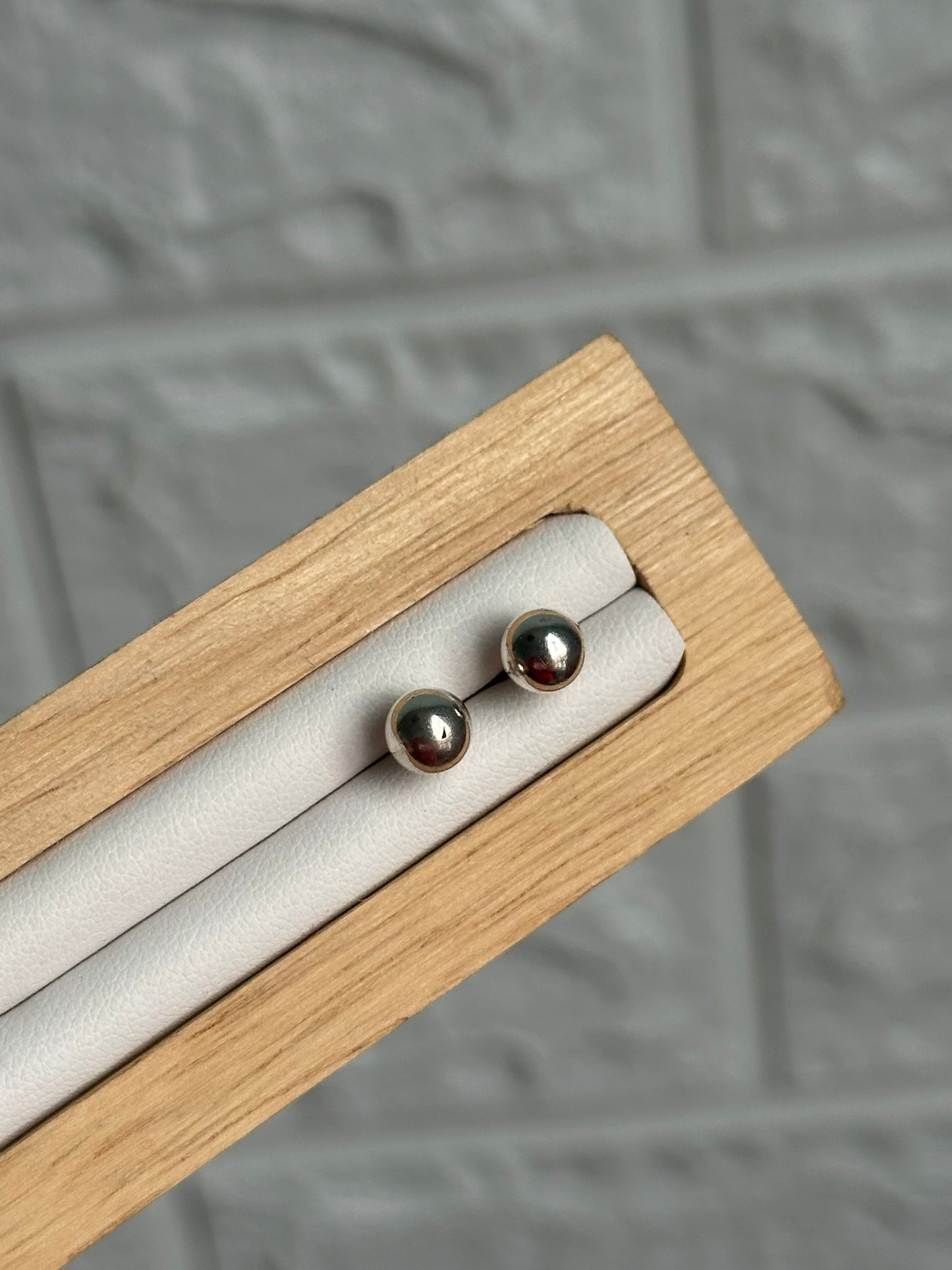 mini ball studs
