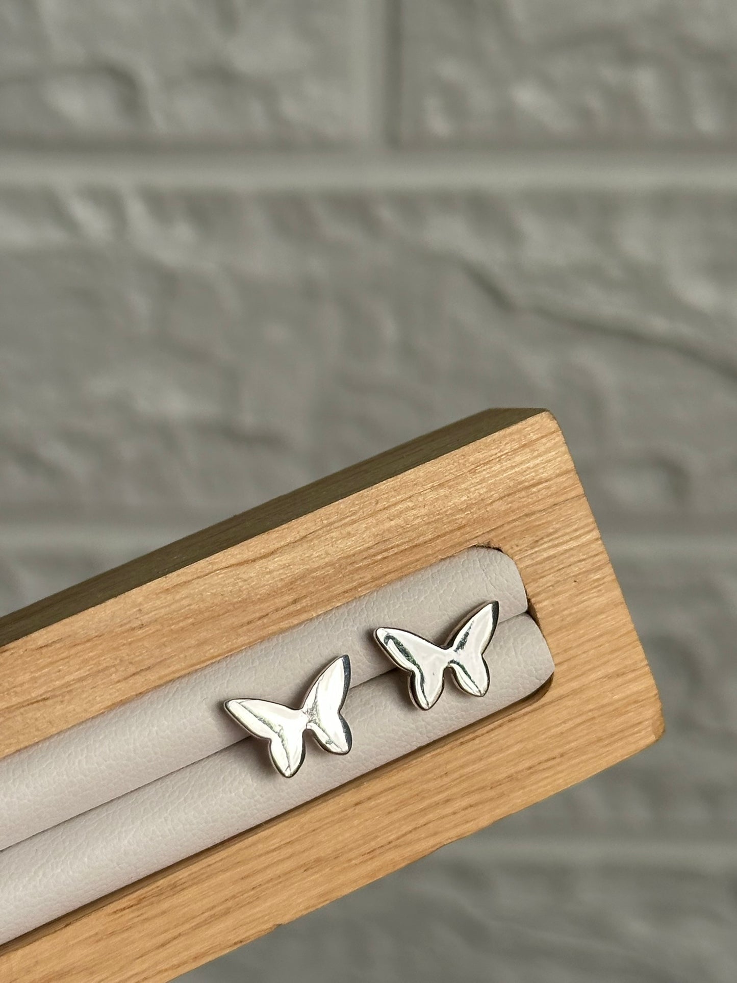 butterfly studs