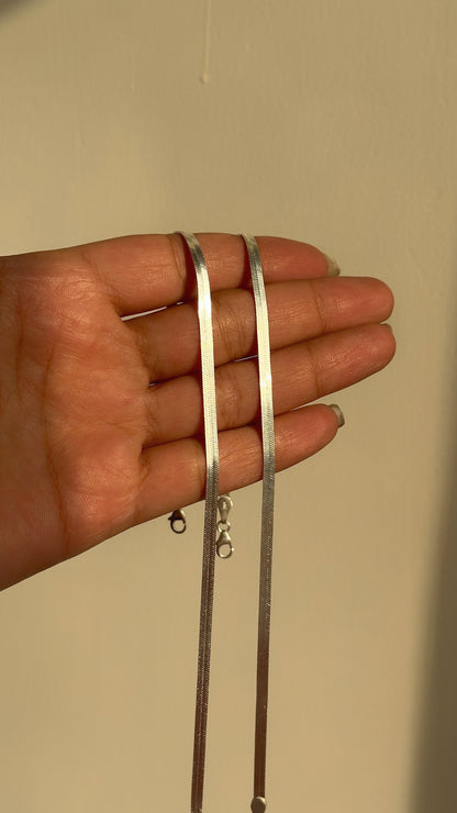 Flat snake anklet