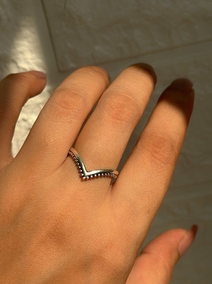 Dusky Vanki Ring
