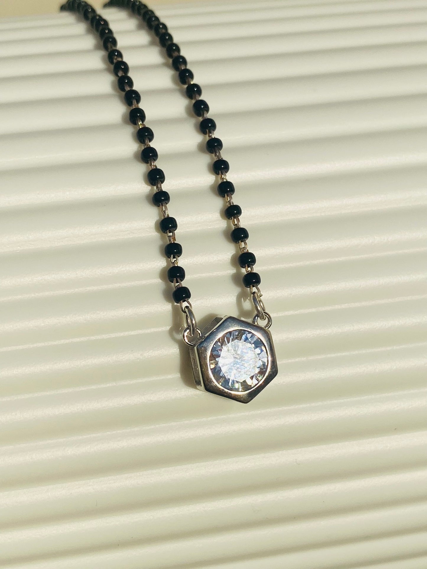hexa spark mangalsutra