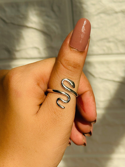 Serpent ring