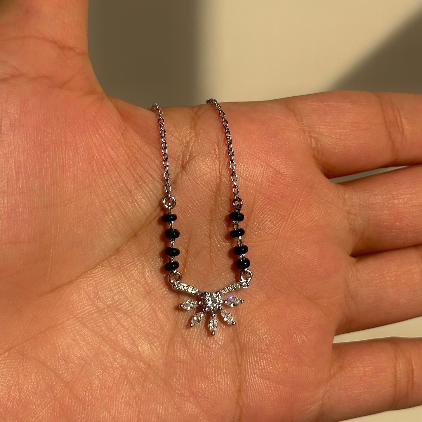 etenal glow mangalsutra