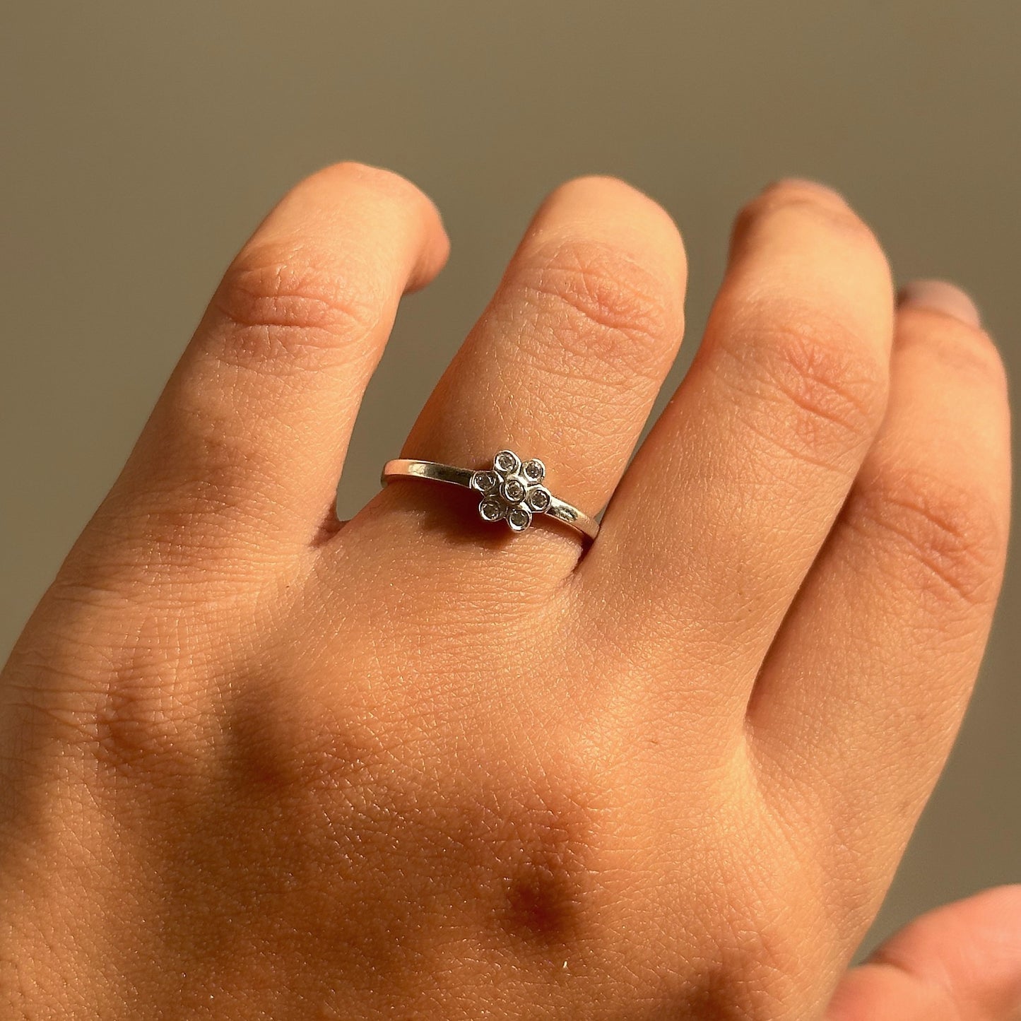 bloom stone ring