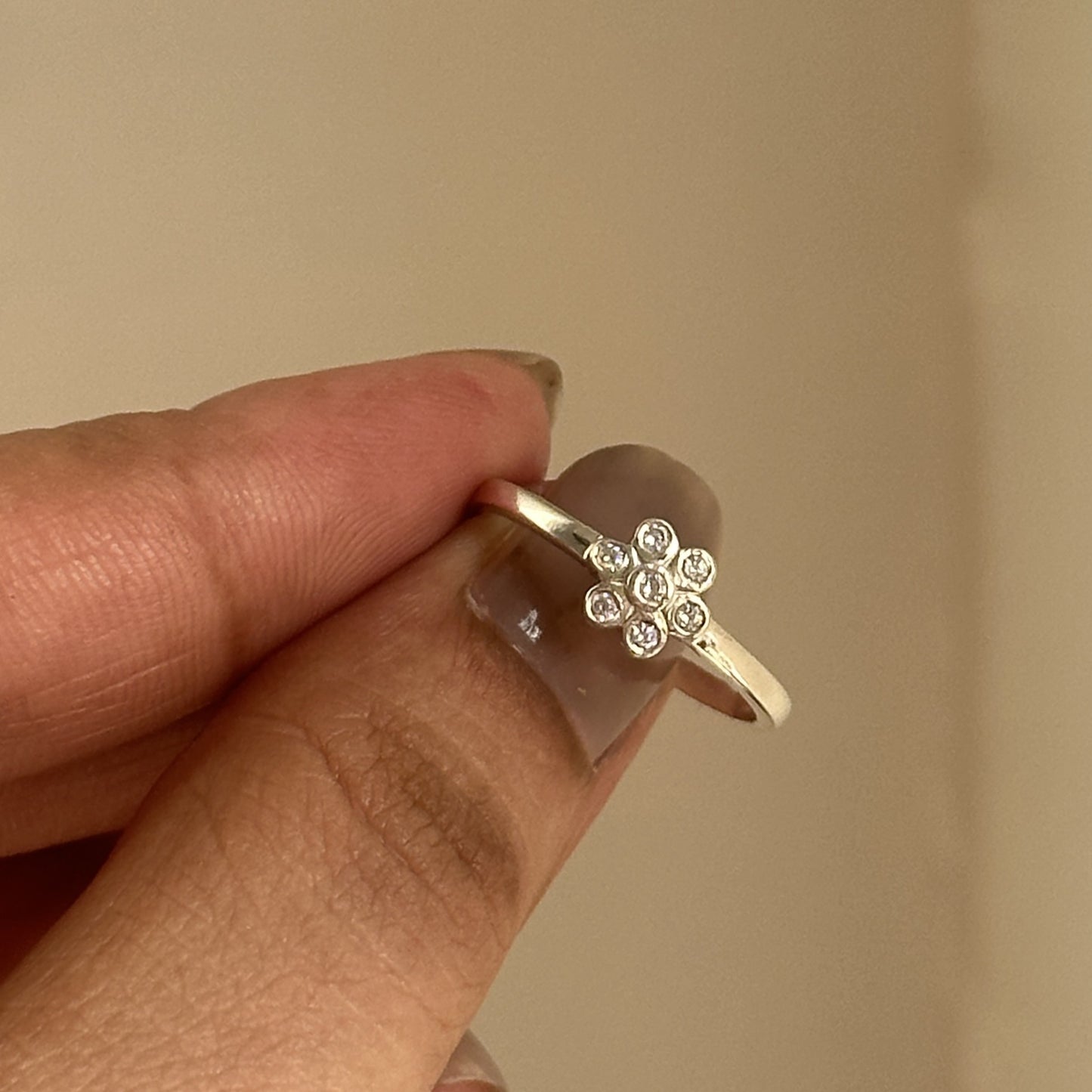 bloom stone ring