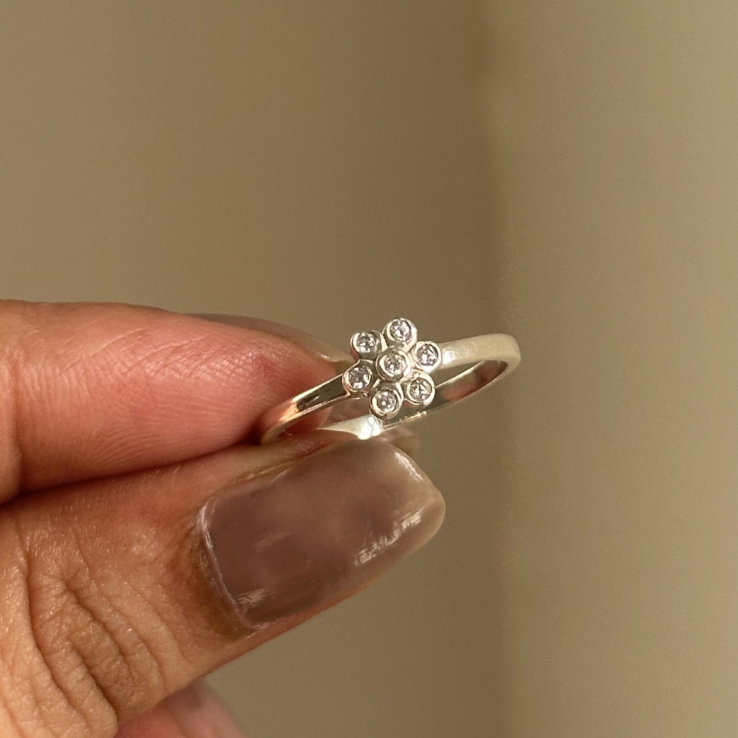 bloom stone ring