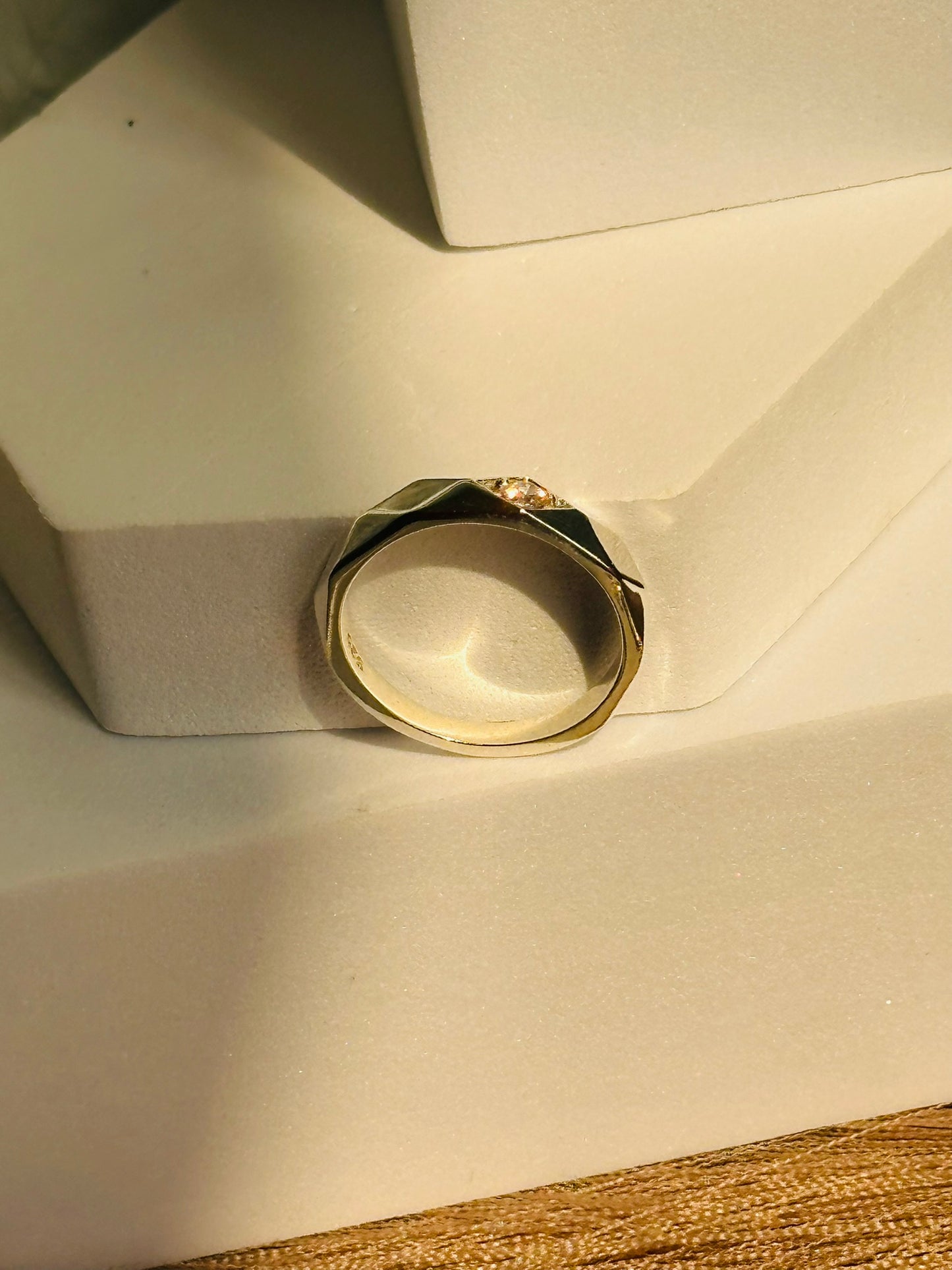 rebel diamond cut band