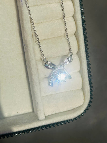 Bow Bling Neckpiece