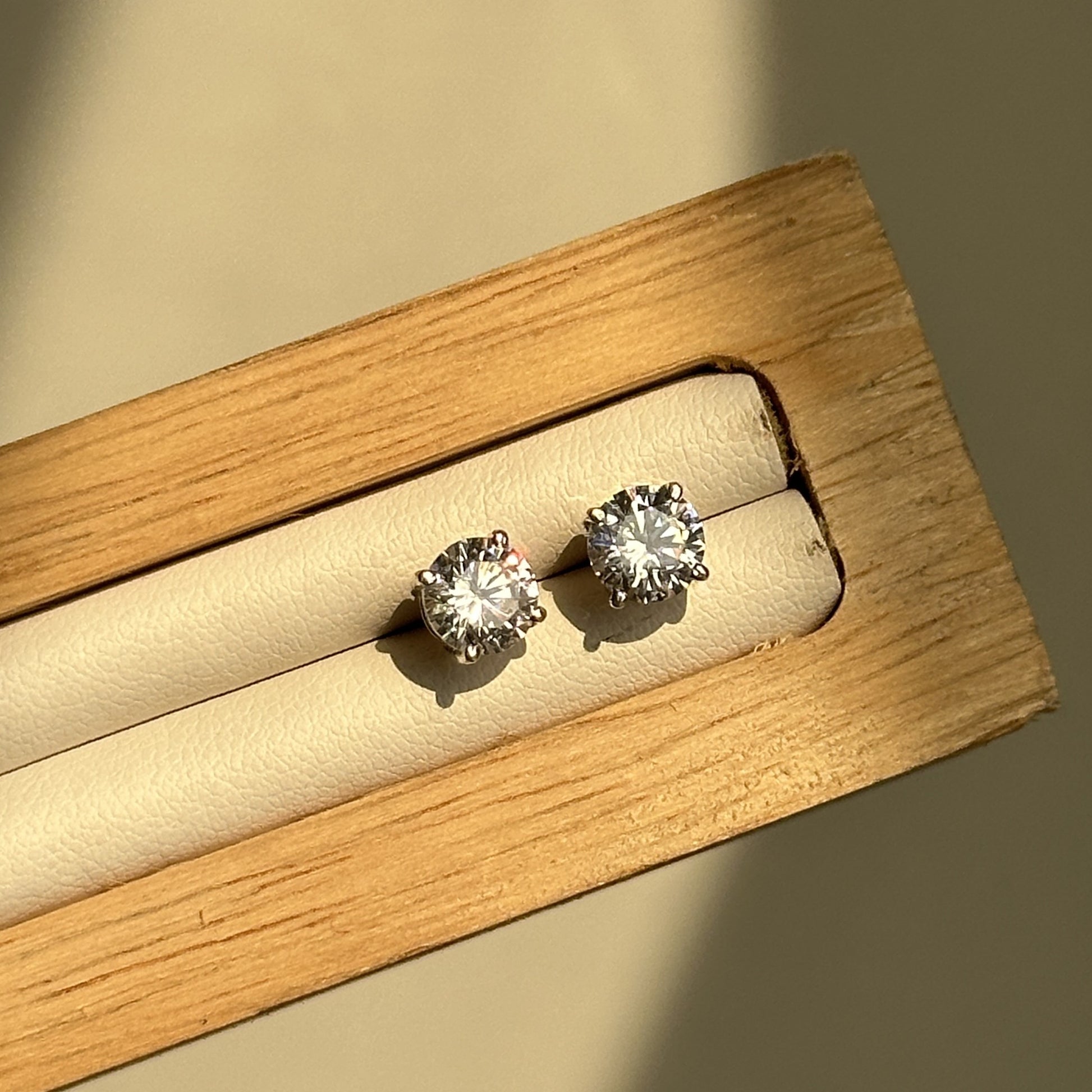 Luna Spark Studs 6mm — round white zircon studs in 925 sterling silver