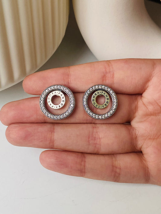 Pandora Studs