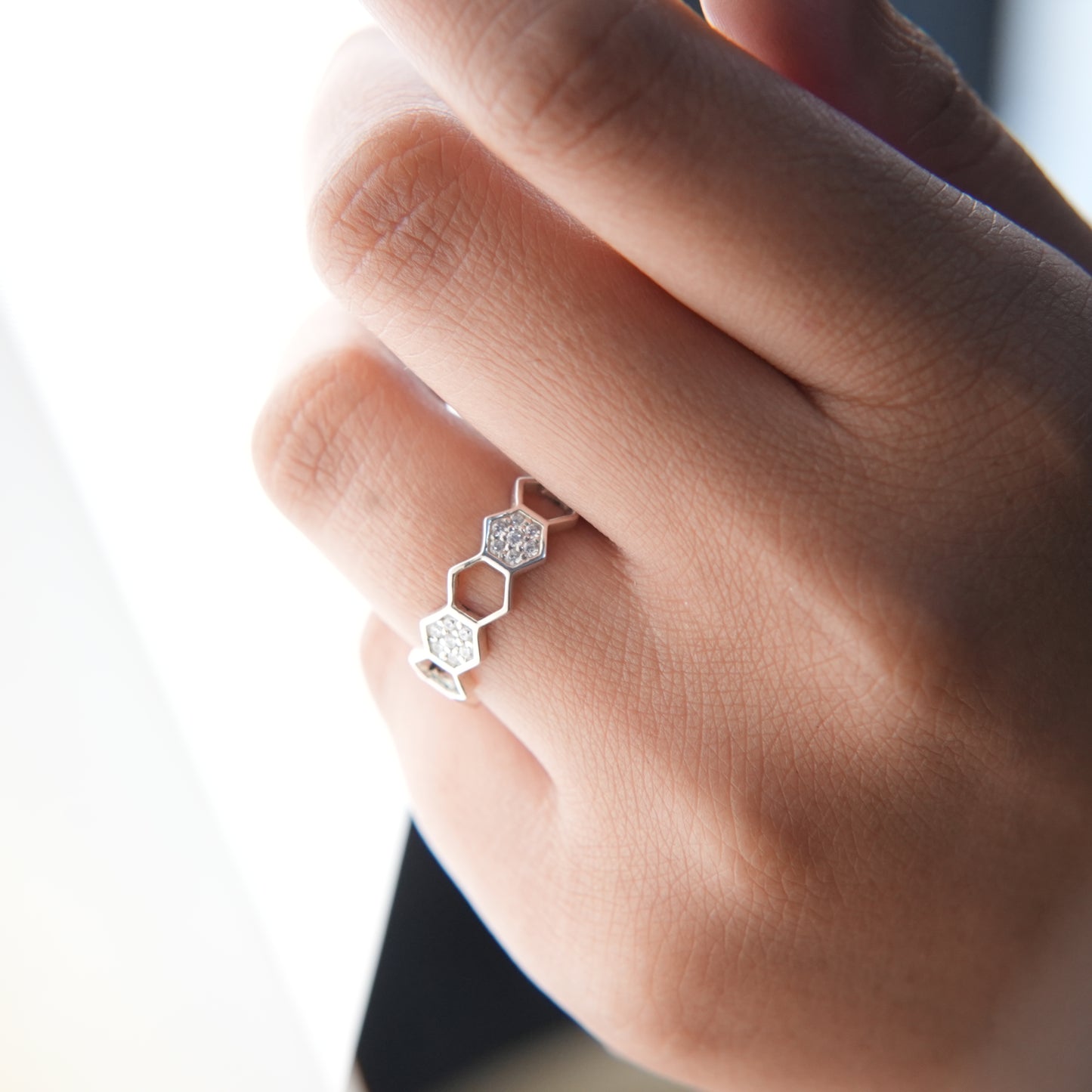 honeycomb hexa ring