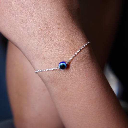 Sleek Evil Eye Bracelet
