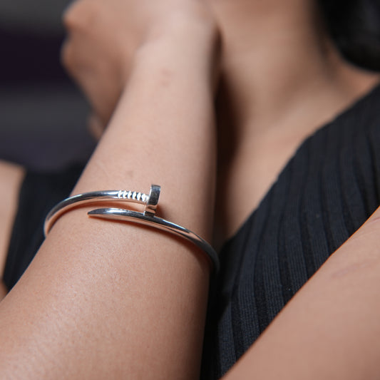 Nail Bangle