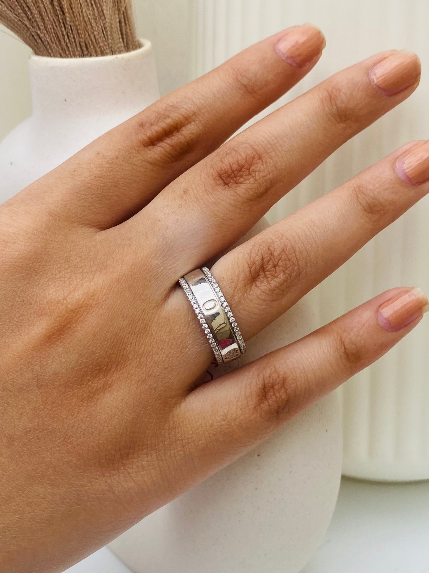 solitaire ring
