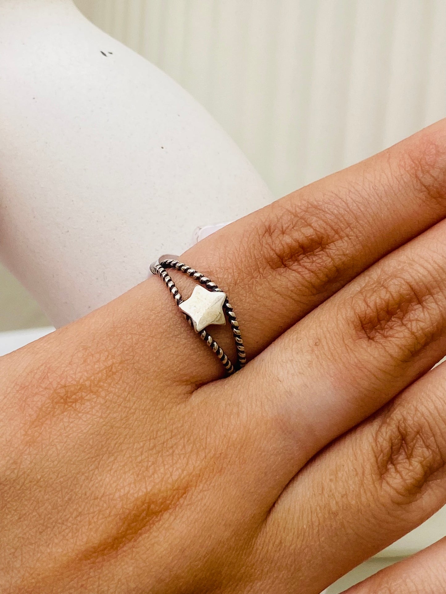 solitaire ring