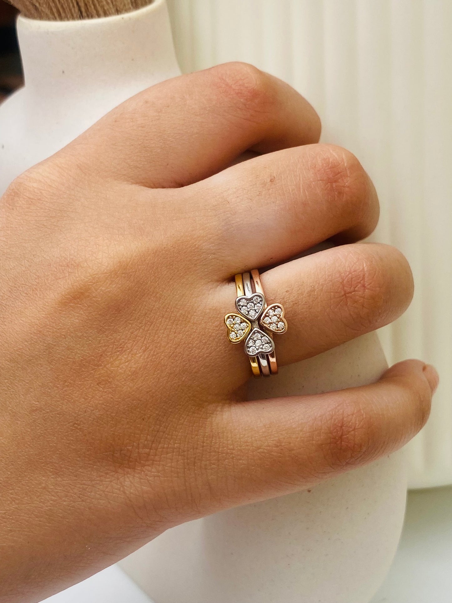 solitaire ring