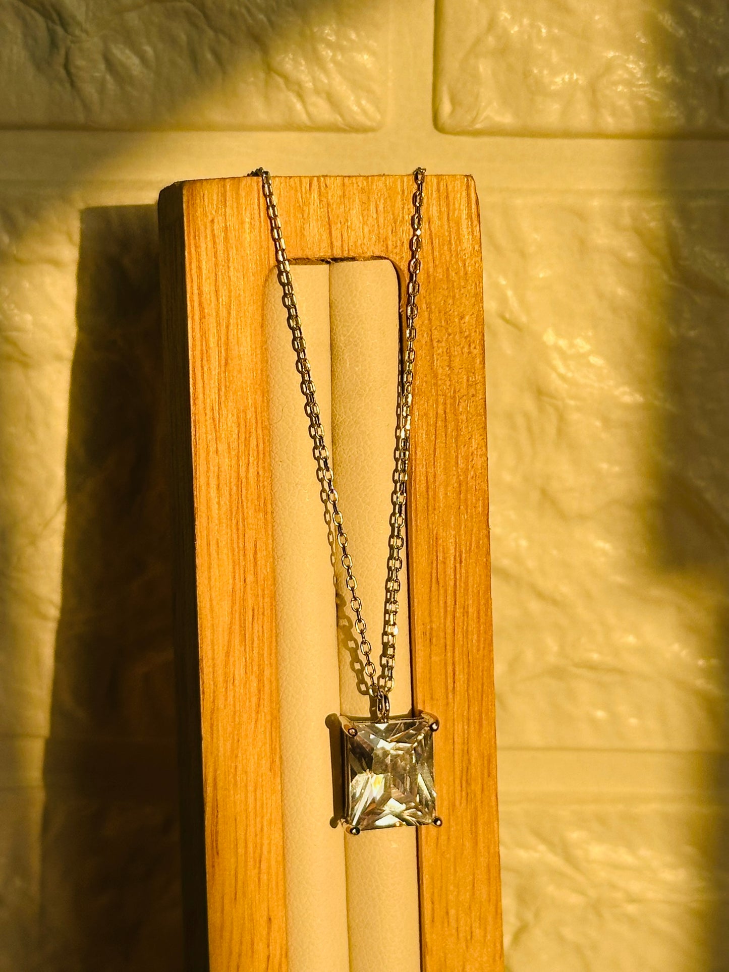 rectangle spark neckpiece