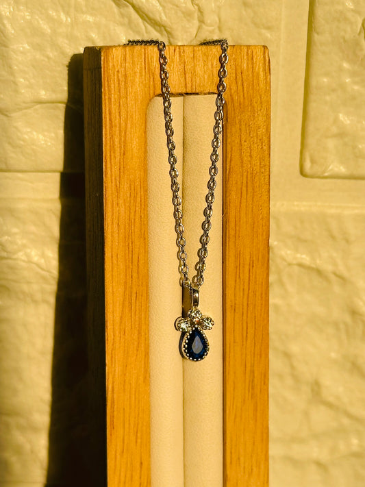 Sapphire Glow Neckpiece