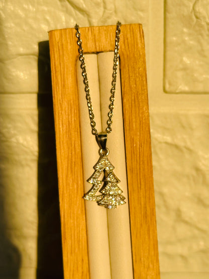 Sparkling Tree Neckpiece