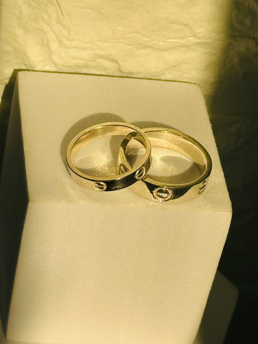 Classic Band Couple Rings