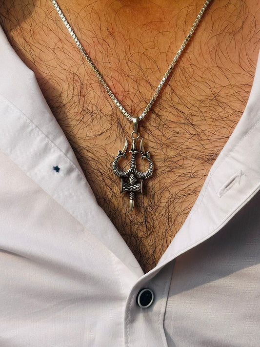 Oxo Trishul Locket