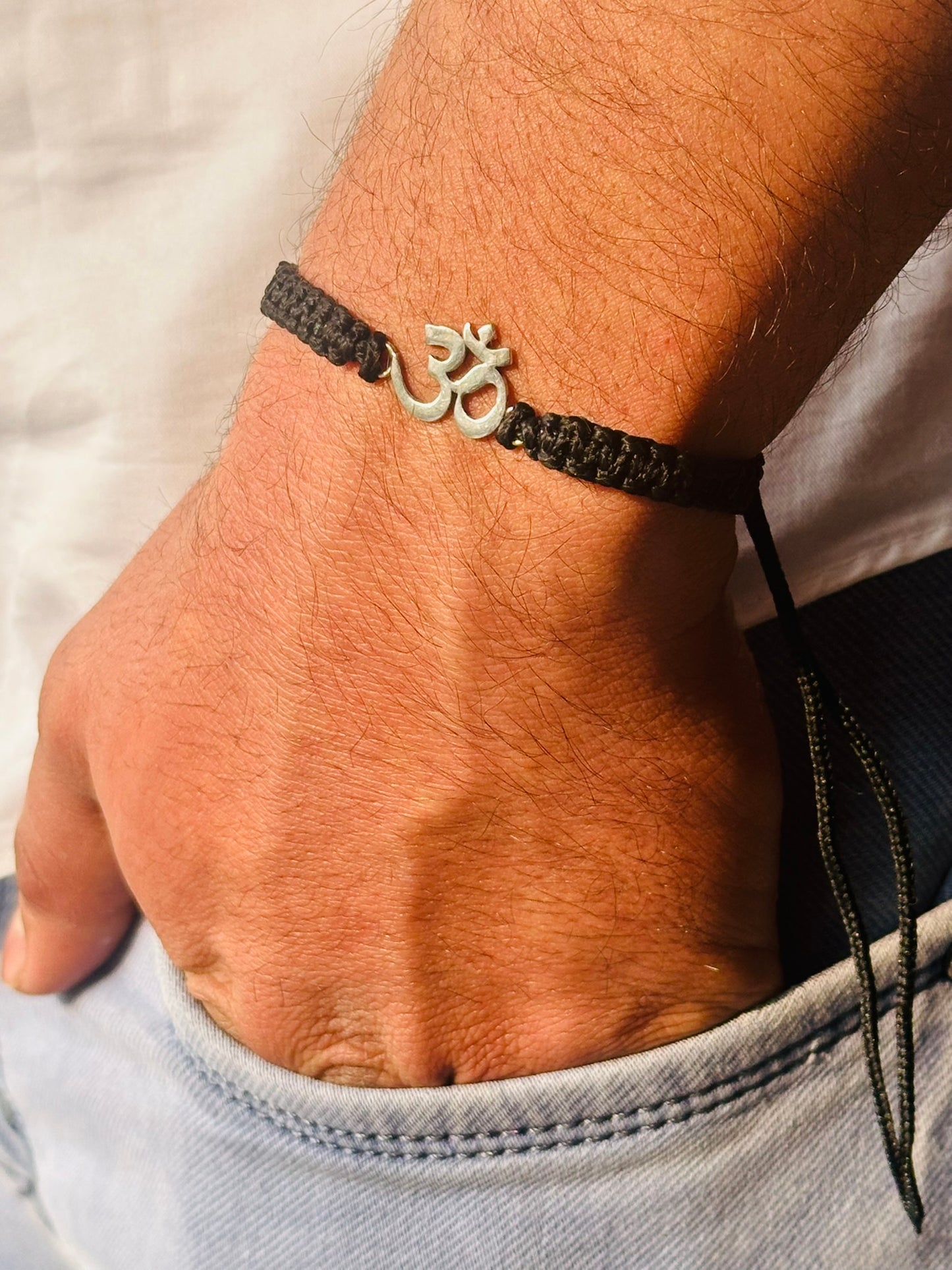 divine om band