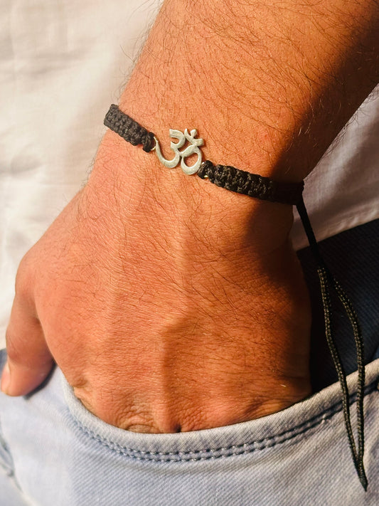 Divine OM band